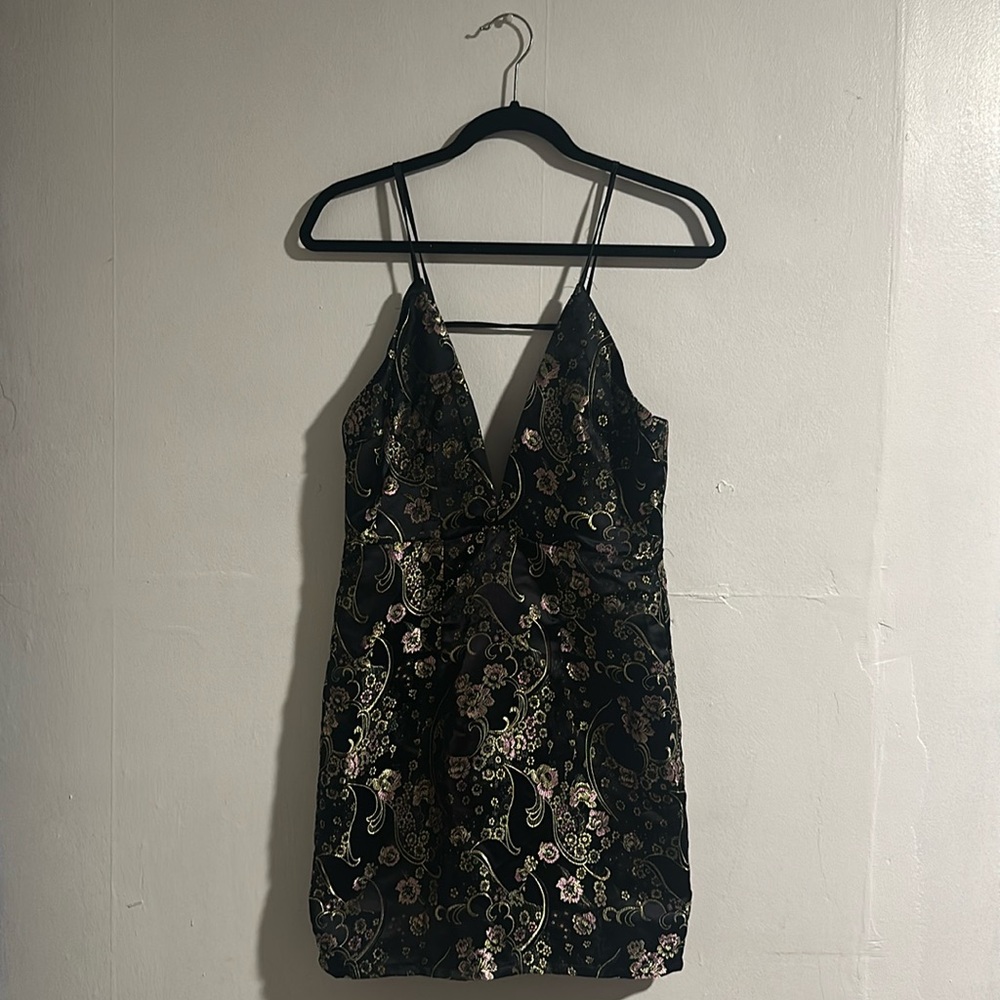 Floral Brocade Style Double V-Neck Mini